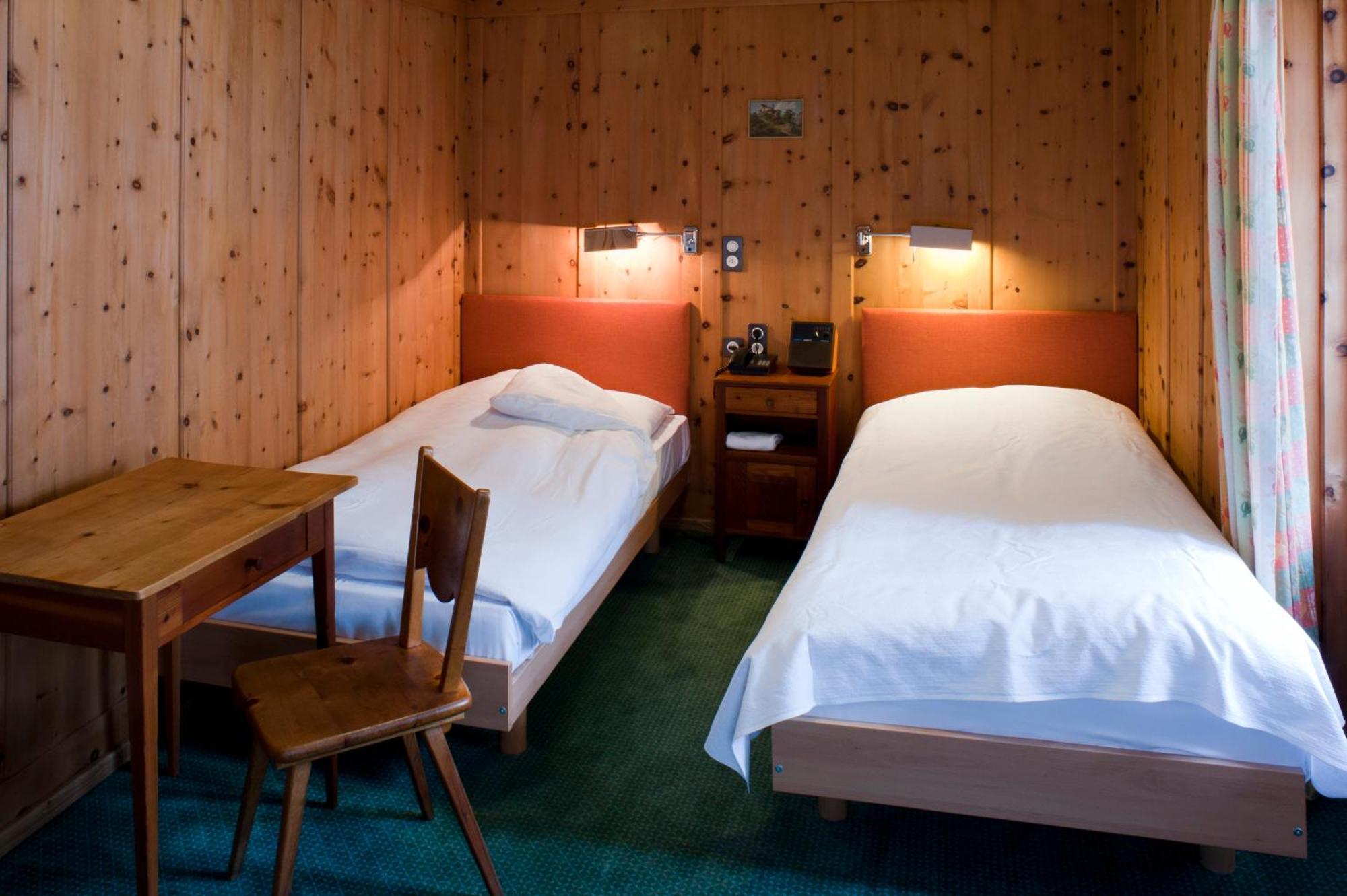 ביביו Hotel Post מראה חיצוני תמונה