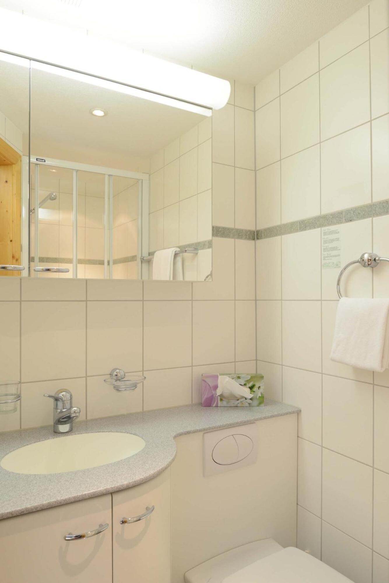 ביביו Hotel Post מראה חיצוני תמונה